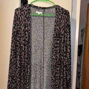 EUC Women’s Maurices duster size XL.